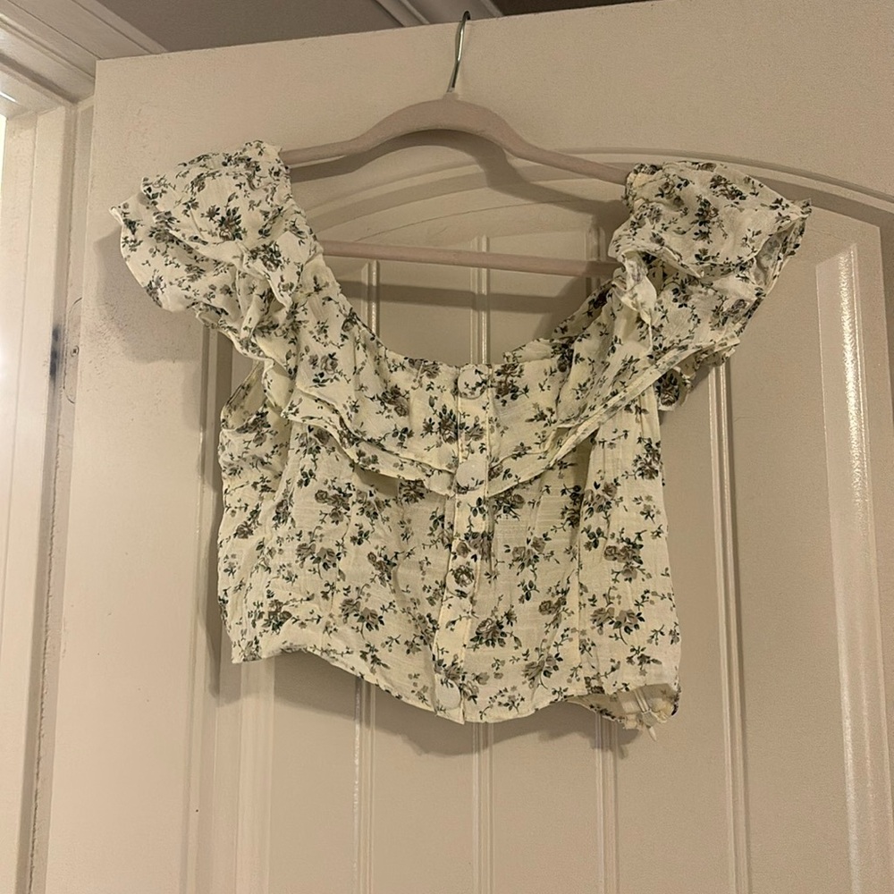 Green floral cropped blouse size large